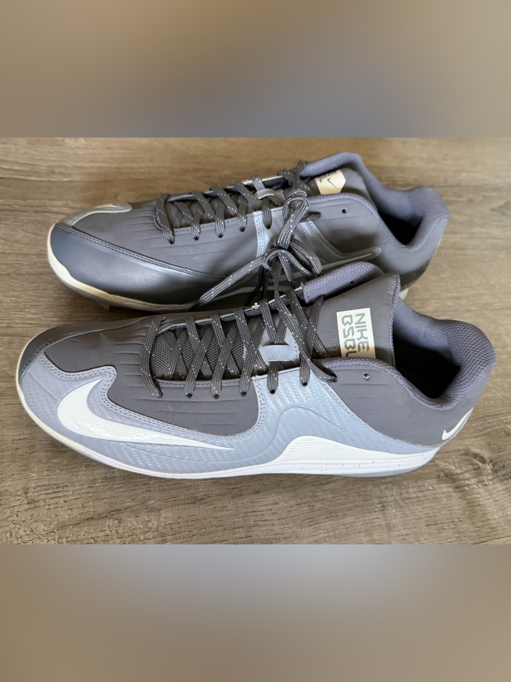 Nike BSBL Pro Men’s Baseball cleats Gray and Light Gray Low-Top